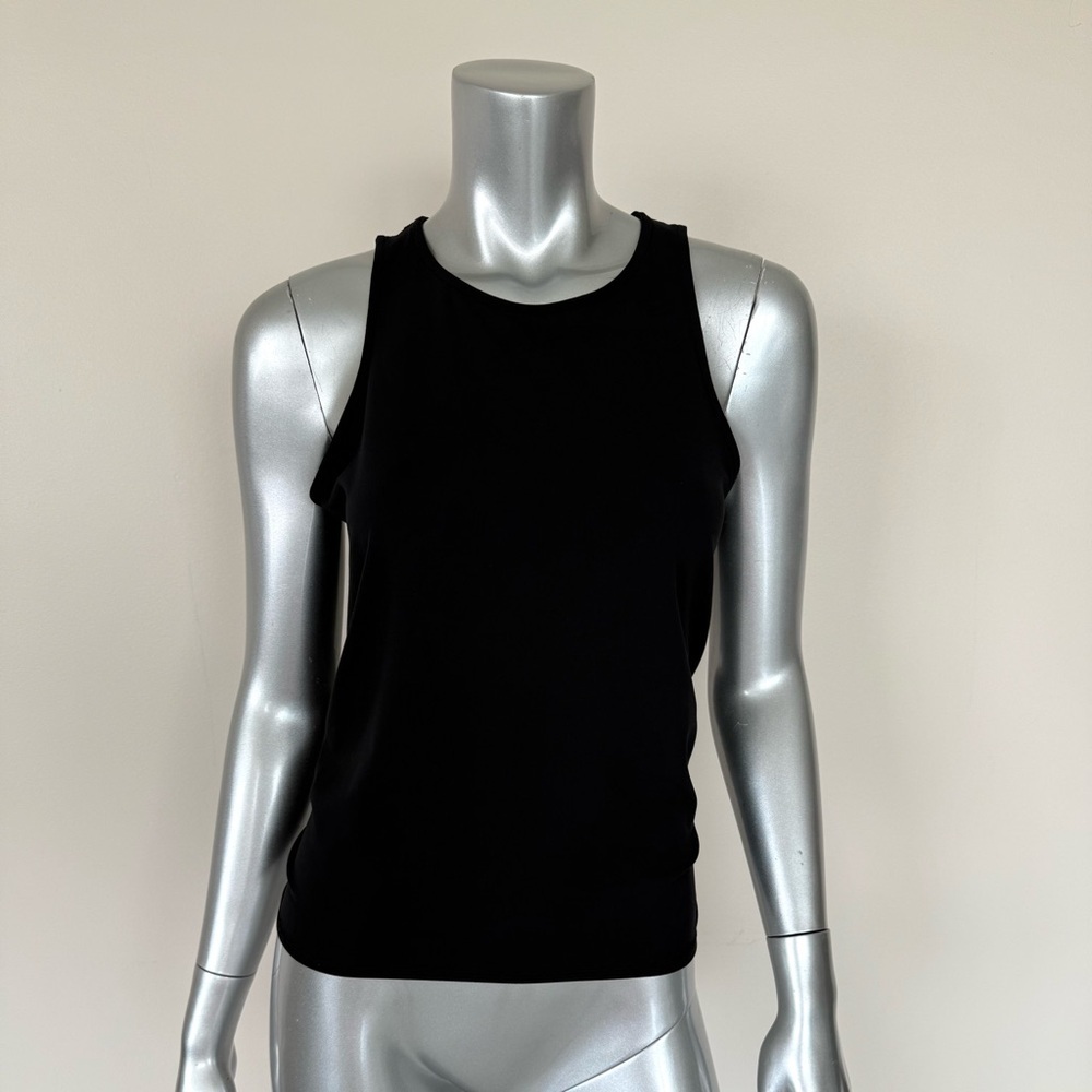 NEW!!! Yogalicious Women tank top size S